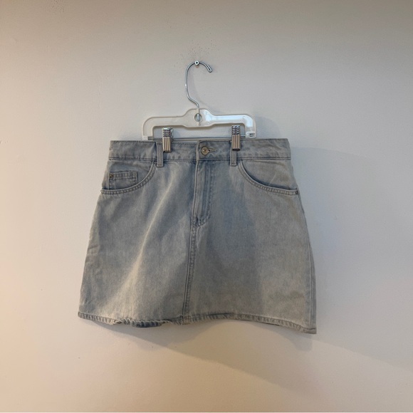 Pale Blue 💙 high waisted denim skirt- Divided - Picture 8 of 13